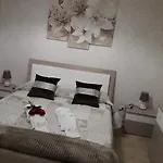 A Casa Di Simona Bed & Breakfast