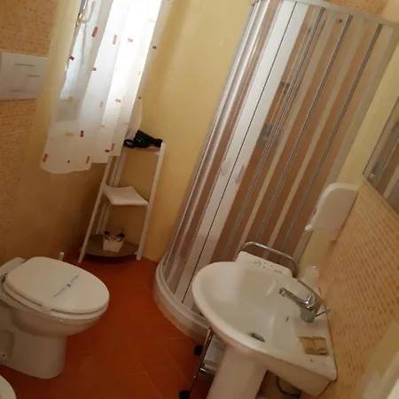 A Casa Di Simona 4* モンレアーレ