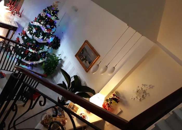 A Casa Di Simona 4* مونريالي