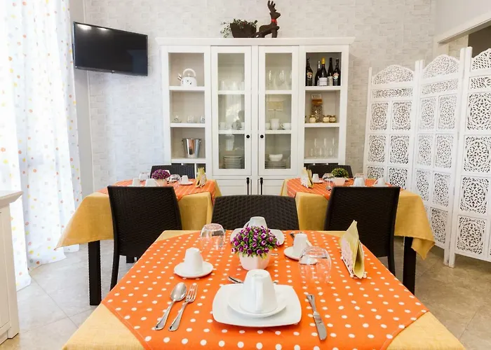 A Casa Di Simona فندق مبيت وإفطار مونريالي